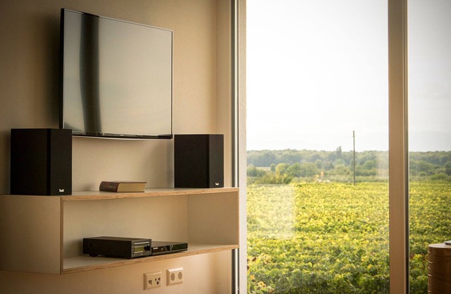 Apartment 'Süd-Blick' with Mountain View, Private Terrace and Wi-Fi