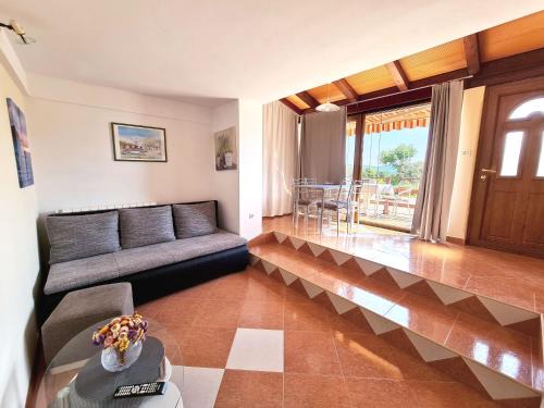 Apartmani Dina