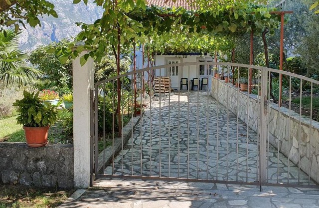 Apartmani Sara