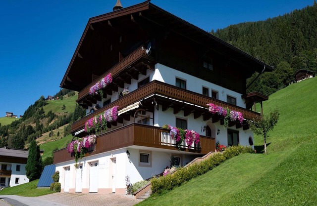 Apartment in Hollersbach near Ski Slopes