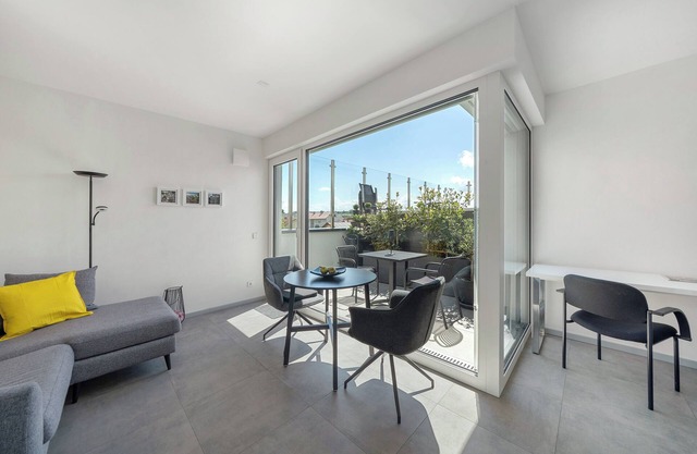 Apartment 'Katharinenbergblick' with Balcony and Wi-Fi
