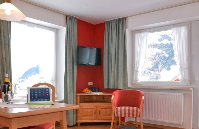 Apartment - 1 bedroom with shower / WC "6" - Gästehaus Sonnenhof - Family Birschel