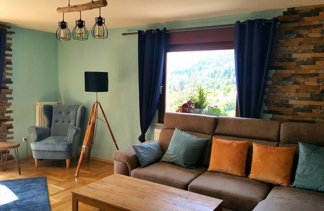 Apartment '1' with Balcony and Wi-Fi