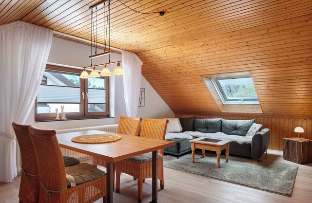 Apartment '2' with Mountain View, Balcony and Wi-Fi