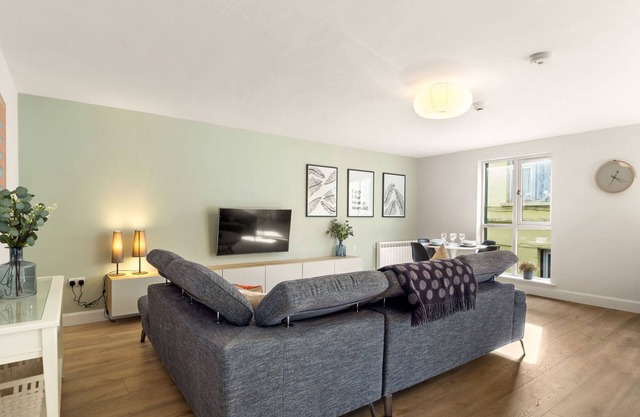 Apartment 293 - Clifden - sleeps 4 guests in 2 bedrooms