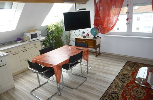 Apartment 'A Casa Alfred Kemmern - Neu' with Shared Terrace, Wi-Fi and Air Conditioning
