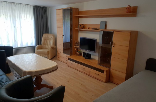 Apartment "Altbau" ground floor, 60sqm, 1 bedroom, 1 living/sleeping area max. 4 persons