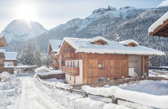 Apartment "Casa Dino - Sass Pordoi" in the Middle of a Fantastic Mountain Scenery