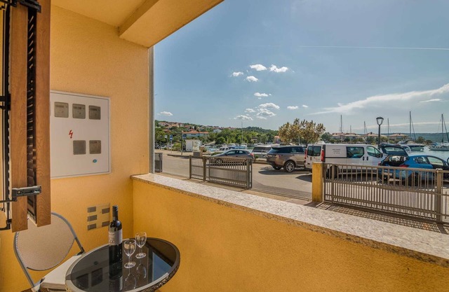 Apartment Celeste 3 with terrace and sea view