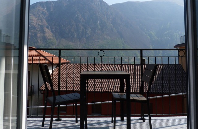 Apartment Charles-House The Melo-Lake Como-