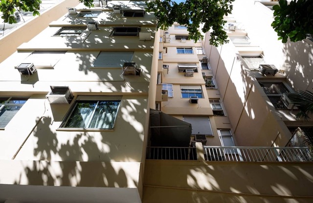 Apartment close to Ipanema Beach / Safe & excellent location