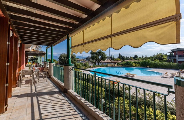 Apartment 'Delizioso Residence Vista Lago' with Lake View, Wi-Fi and Air Conditioning