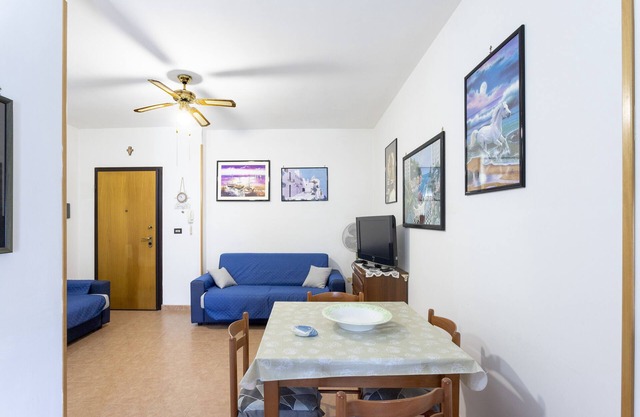 Apartment 'Dimora Giusy' with Private Terrace and Air Conditioning