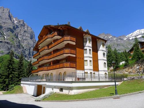 Apartment Edelweiss A-3 by Interhome