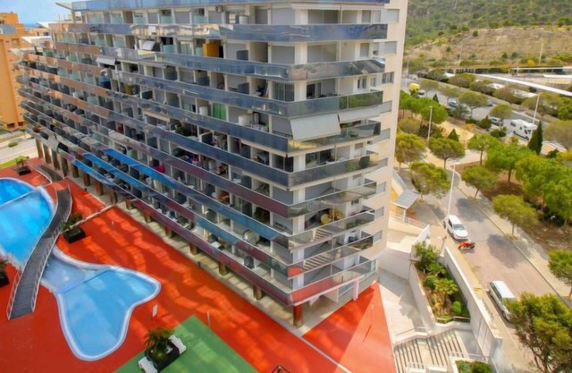 Apartment Elegance in Benidorm - 4 persons, 1 bedrooms