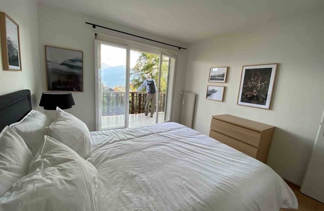 Apartment Elysée 4 Crans Montana Switzerland. Ski, hike, golf, sun, lakes