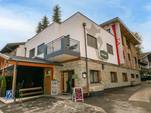 Apartment Erzherzog's Apts-Zillertal Kaiser Lodge by Interhome