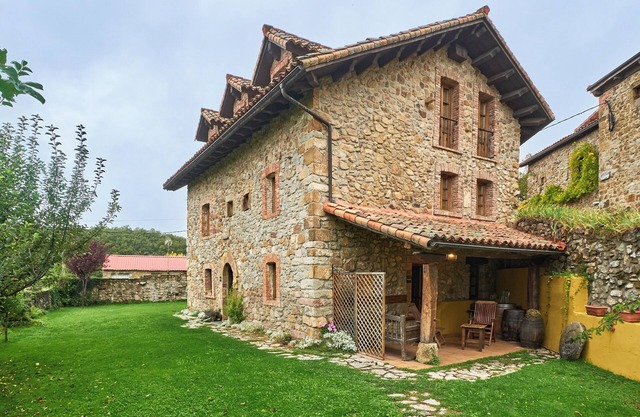 Apartment 'El Apartamento' with Mountain View, Private Terrace and Wi-Fi