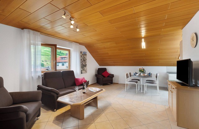 Apartment 'Ferienwohnung Hörth 1' with Mountain View, Shared Garden and Wi-Fi
