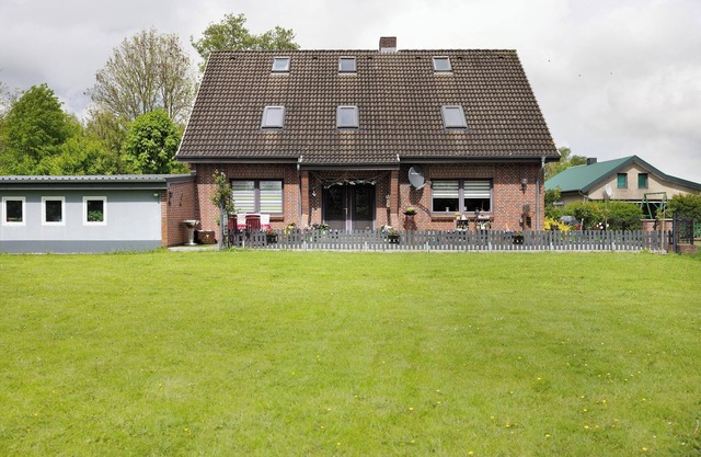 Apartment 'Ferienwohnung Kudensee' with Private Terrace and Wi-Fi