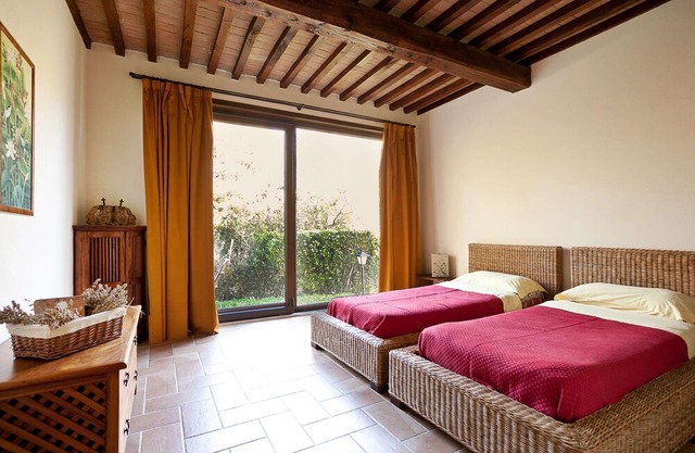 Apartment for 4 people in Casale Toscano