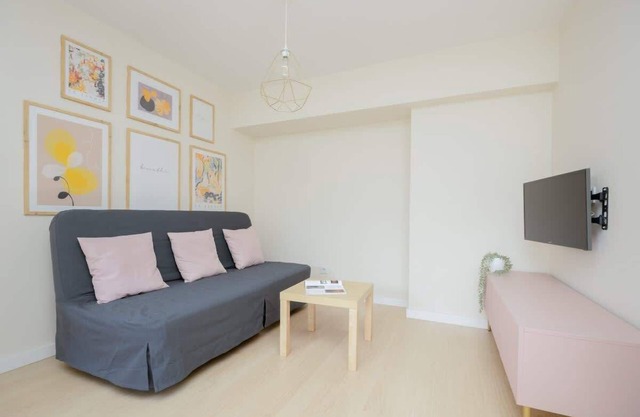 Apartment for 4 | Remote working | Balcony