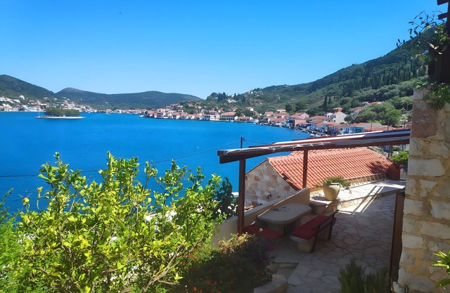 Apartment 'Galini' with Sea View, Shared Garden and Wi-Fi