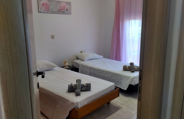 Apartment "Grace" with 2 spaces, at the foothills of Filerimos, Ialysos - Rhodes
