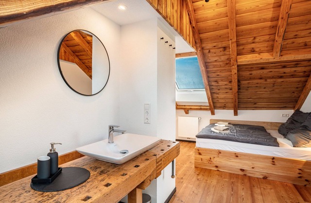 Apartment 'Hasenauer' with Balcony and Wi-Fi
