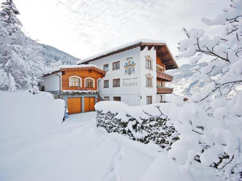 Apartment in Arzl-Wald with Mountain Views