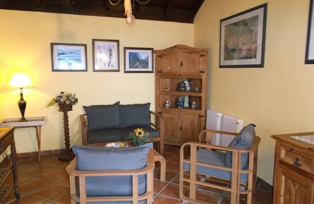 Apartment in Mexican style with sea view and private balcony