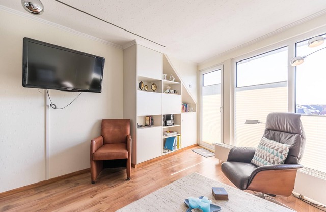 Apartment in first row, partly with sea view, Watt`n`Blick!