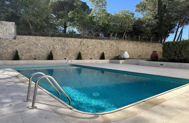 Apartment in Llafranc near Sandy Beach