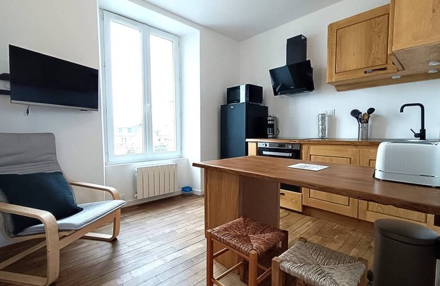 Apartment in the center of TREBEURDEN and 400m from the beach
