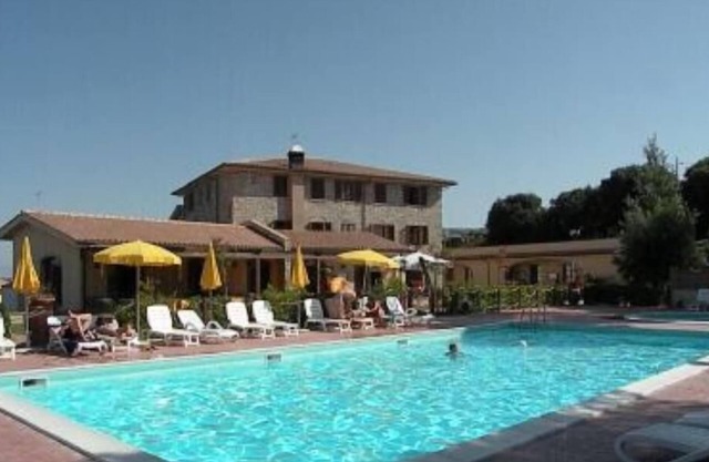 Apartment in Village-Residence La Pieve di Pomaia - Swimming pool - WiFi -Toscana