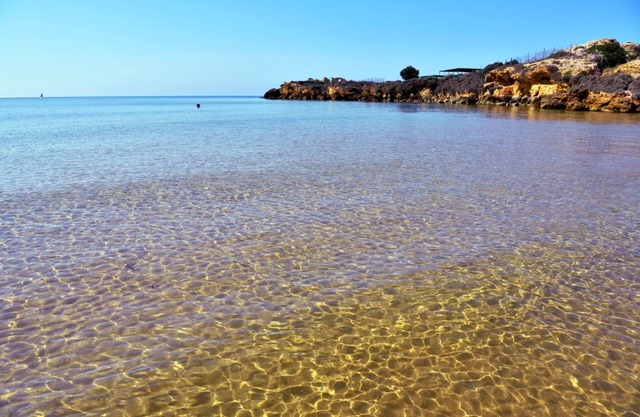 Apartment "Casa Vacanza a due Passi dal Mare" close to the Beach with Sea View & Terrace