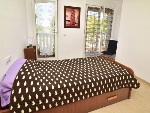 Apartment Jardines del Montgo in Dénia - 4 persons, 2 bedrooms