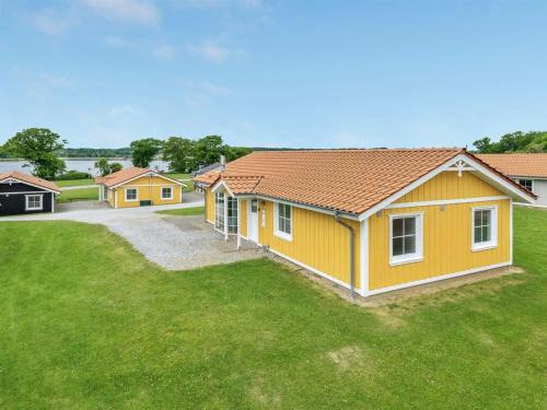 Apartment Karina - 150m to the fjord by Interhome