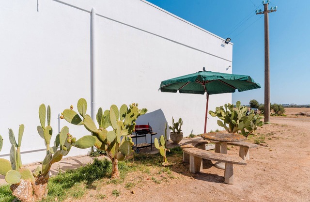 Apartment 'Kestella' with Shared Terrace, Shared Garden and Air Conditioning