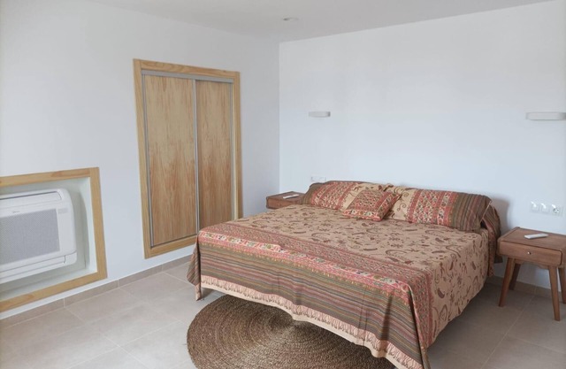 Apartment 'La Teja 8' with Mountain View, Wi-Fi and Air Conditioning