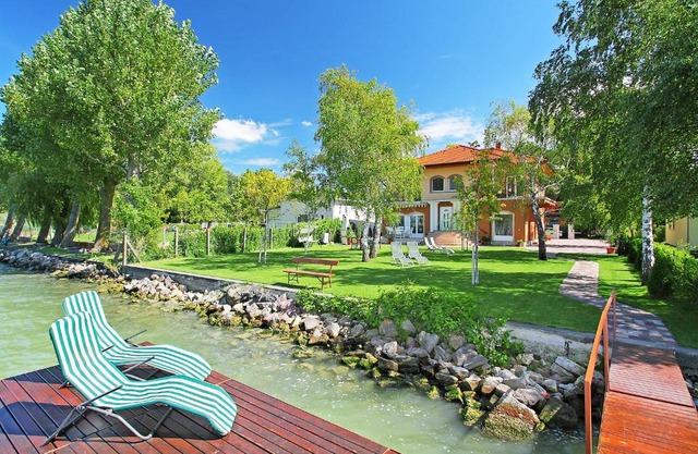 Apartment Lakefront 1 by Interhome