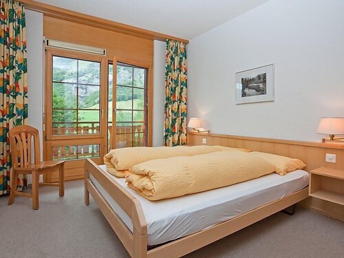 Apartment Les Naturelles in Leukerbad - 5 persons, 1 bedrooms