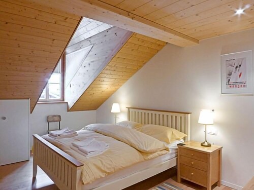 Apartment Mittaghorn in Wengen - 4 persons, 2 bedrooms
