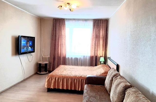 Apartment on Lenina 18