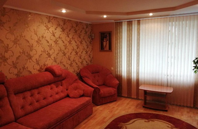 Apartment on Lokomotivnaya