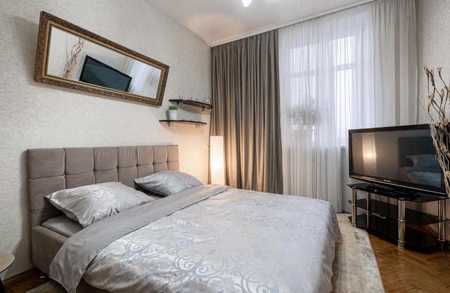 Apartment on Victory Square