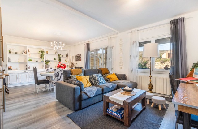 Apartment 'Pablo Y Francisca' with Mountain View, Private Terrace and Wi-Fi