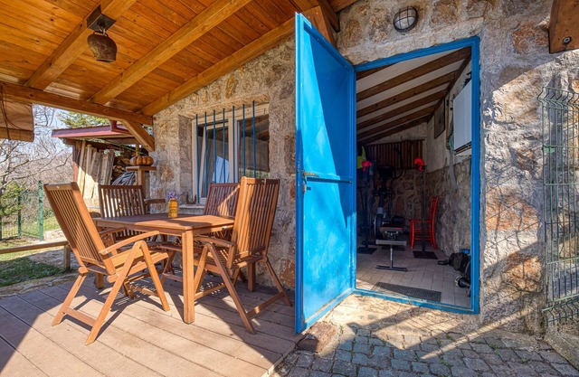 Apartment PGH54 (Gaj) (Kvarner - Hreljin)
