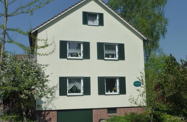Apartment Schneider in Kassel-Wilhelmshöhe near intercity train station and mountain park