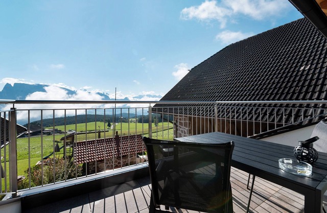 Apartment 'Stodlzauber' with Mountain View, Shared Garden and Wi-Fi